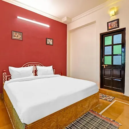 Capital O 84805 Golden Rock 3*