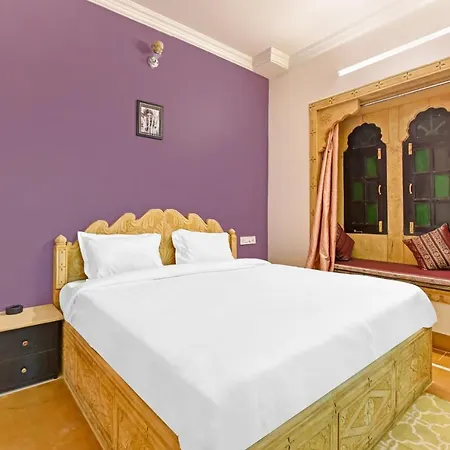 Capital O 84805 Golden Rock Hotel Kjøllefjord
