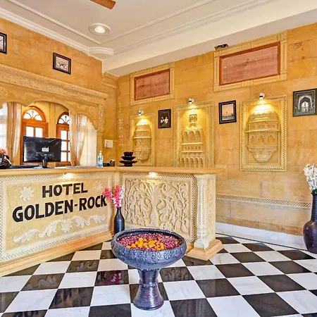 Capital O 84805 Golden Rock Hotel Kjøllefjord