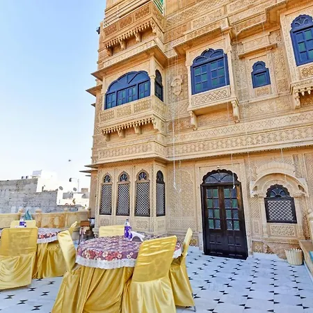 Hotel Capital O 84805 Golden Rock
